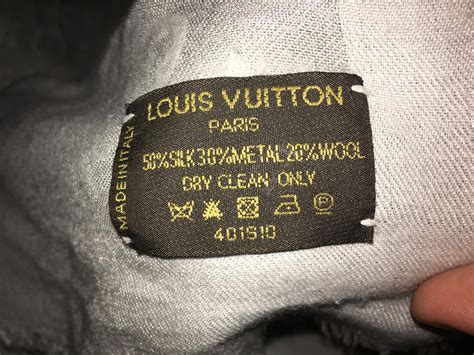 louis vuitton tuch fake erkennen|false louis vuitton shirts.